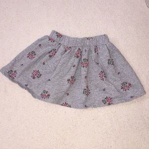 Baby Gap Skirt Feels like Sweatshirt Material - Gray with Flowers Size 2Y
